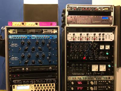 經(jīng)典與創(chuàng)新 陳珞簡(jiǎn)評(píng)Rupert Neve處理器與Avantone MP1耳機(jī)